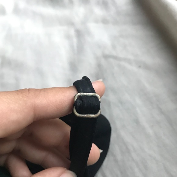 KAI LANI BLACK RUFFLE ONE PIECE - Picture 4 of 4